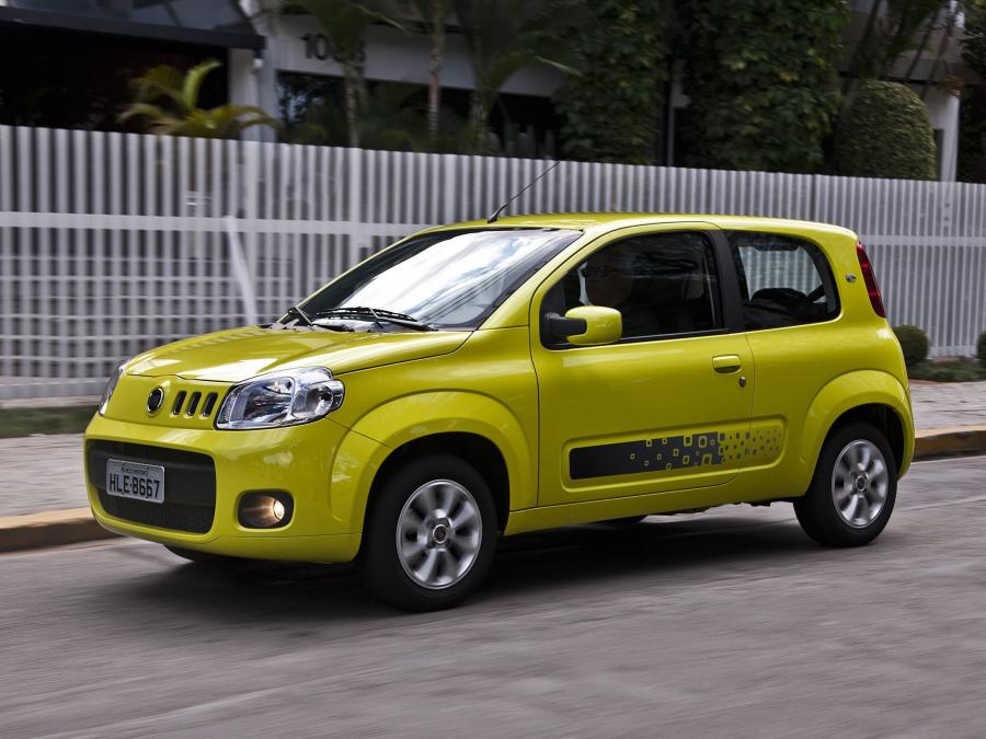  Fiat Uno Vivace 3-Door 2011 года  (фото 4 из 14)